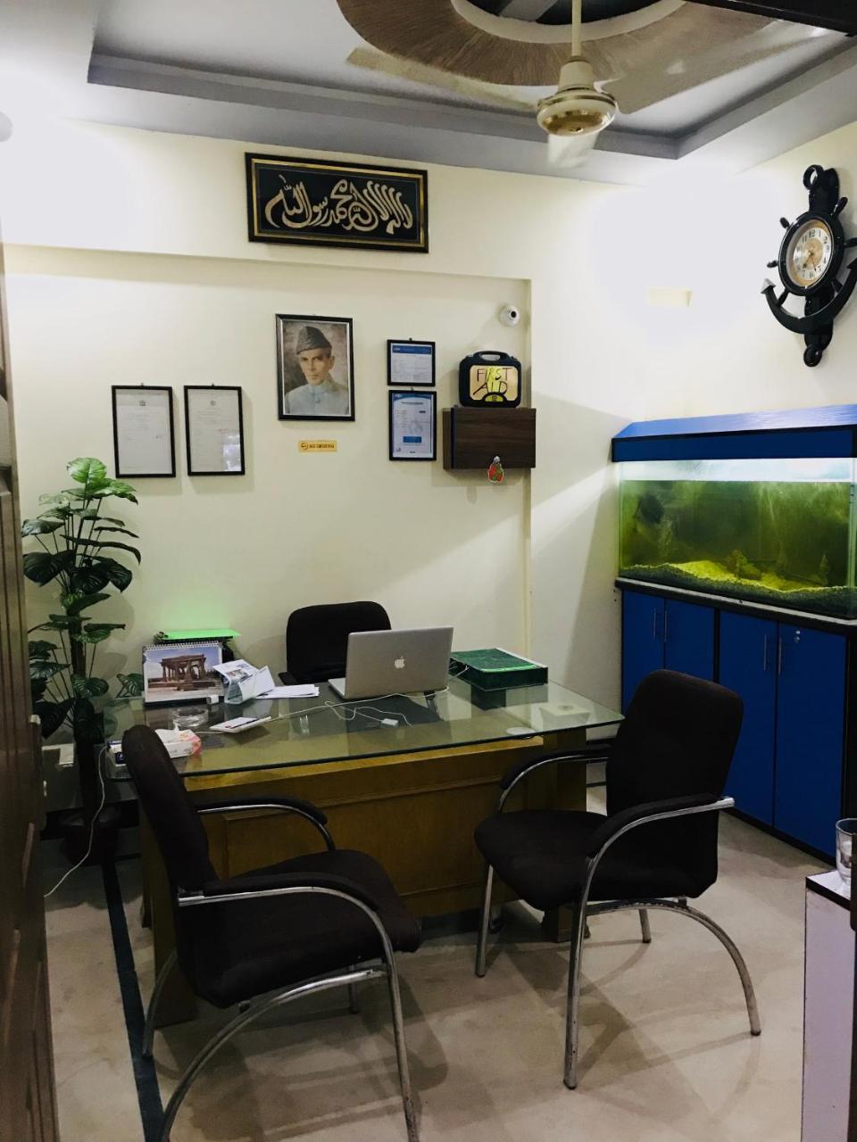 Hotel Second Home Карачи Екстериор снимка